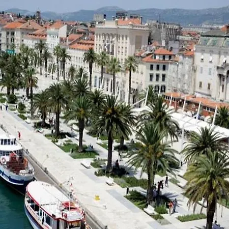 Lovrekovic Split